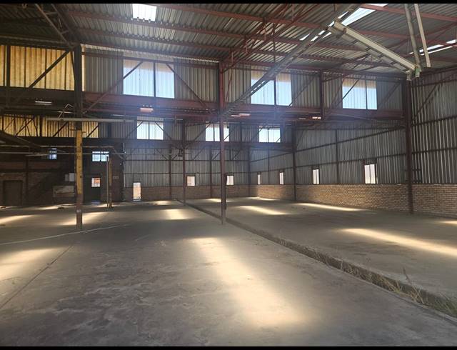 8,000M² WAREHOUSE TO LET IN ALRODE